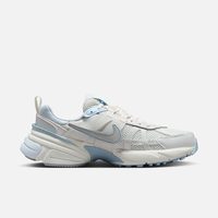 NIKE 耐克 V2K RUN 女款休闲运动鞋 FD0736-009