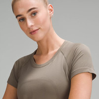 lululemon丨Swiftly Tech 女士运动短袖 T 恤 2.0 *Race 透气 LW3DZBS 卡其棕/卡其棕 M /8