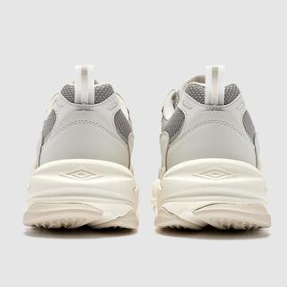  Umbro/茵宝 透气 男士运动鞋