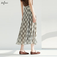 伊芙丽（eifini）伊芙丽时髦飘逸长款显瘦大裙摆A字黑白格纹半裙女2025夏季 棕色 发