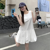 唐狮集团DESSO夏季法式碎花吊带长裙子收腰显瘦中长款连衣裙