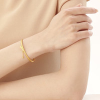 周生生足金丝带小金珠手镯婚嫁结婚金镯子15912K计价 05圈12.7克