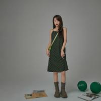 chuu 字母LOGO满印吊带连衣裙 女春气质裙子