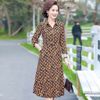 称美 中老年女装七分袖连衣裙60岁春夏季裙子时尚大码修身碎花裙 黄色花 2XL 105-115斤 2XL105-115斤