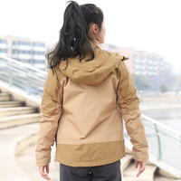 北面（The North Face）三合一男女款户外Gore-tex防水羽绒内胆冲锋衣外套83RR 卡其色/女款/83RU-LII M