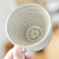卡丽塔日本kalita美浓烧陶瓷滤杯手冲咖啡滴滤式波浪蛋糕滤杯三孔过滤 沙米色