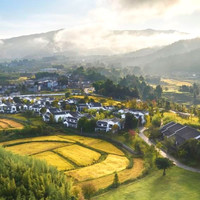 暑假不如去腾冲吧！腾冲玛御谷悦椿酒店・2 晚连住送第 3 晚！含双早 + 温泉体验 + 旅拍，