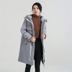 雪中飞 秋冬女士时尚舒适保暖连帽风衣版型中长款羽绒服 灰色|8159 M 160/84A