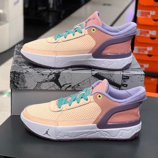  NIKE/耐克 女士篮球鞋