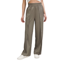 lululemon丨Front-Pleat 女士前侧压褶阔腿裤 LW5GT0A