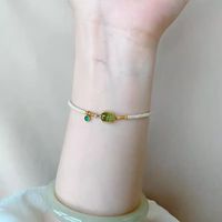 花饰庄园 新中式橄榄绿小貔貅手链女vintage轻奢小众设计感串珠手饰品 白色串珠小貔貅手链