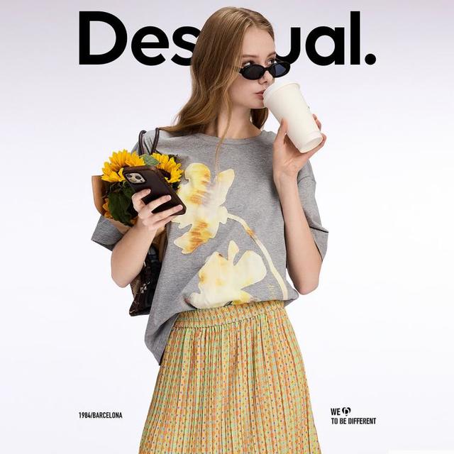 Desigual 25春夏新品纯棉花卉贴布绣刺绣女式T恤
