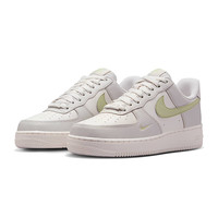 NIKE 耐克 AIR FORCE 1 女款休闲运动鞋 IB3881-001
