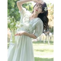 绿色连衣裙女复古港味小众夏季韩系温柔甜美超仙泡泡袖收腰长裙子
