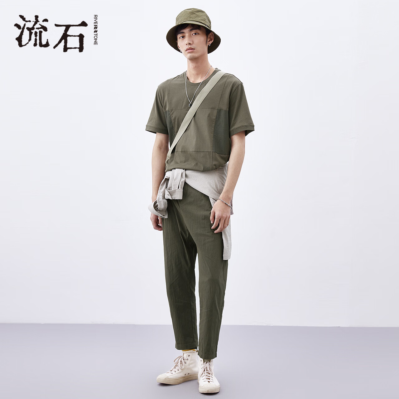  RIVERSTONE/瑞弗史东 撞色拼接设计 男士T恤