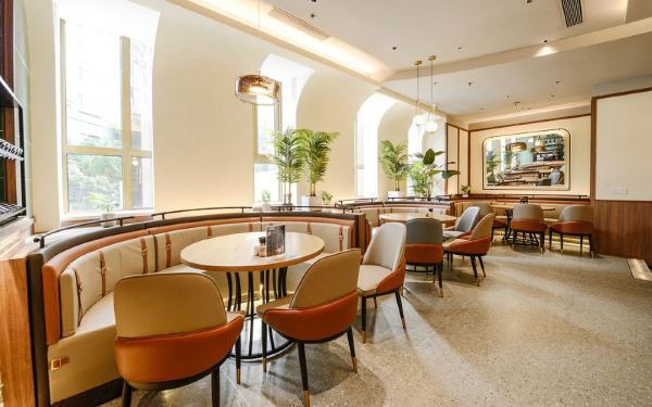 近星海广场 住80平超绝海景套房!大连星海假日酒店 家庭海景套房2晚连住套餐(含4份早餐+下午茶+接送机服务)