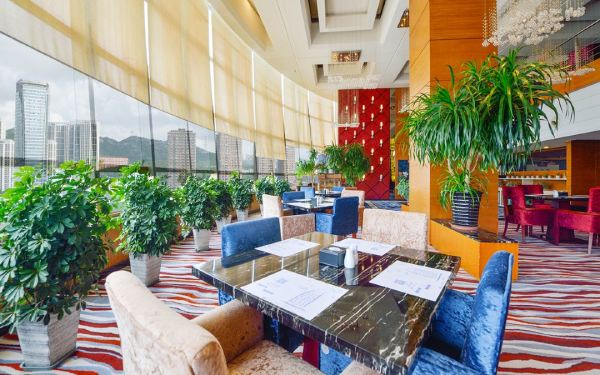 近星海广场 住80平超绝海景套房!大连星海假日酒店 家庭海景套房2晚连住套餐(含4份早餐+下午茶+接送机服务)