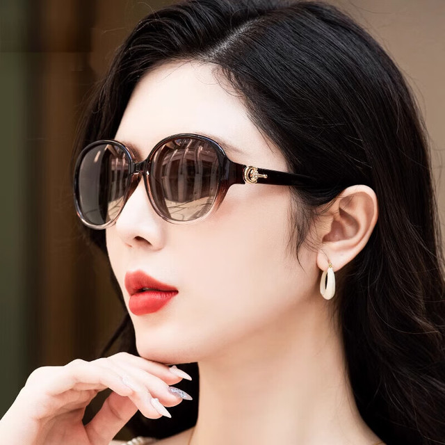 VEESA 偏光镜太阳镜女防紫外线适合中老年人妈妈款放晒墨镜开车专用眼镜 茶色气质
