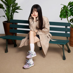 new balance 休闲薄底鞋