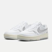 NIKE/耐克 女士运动鞋