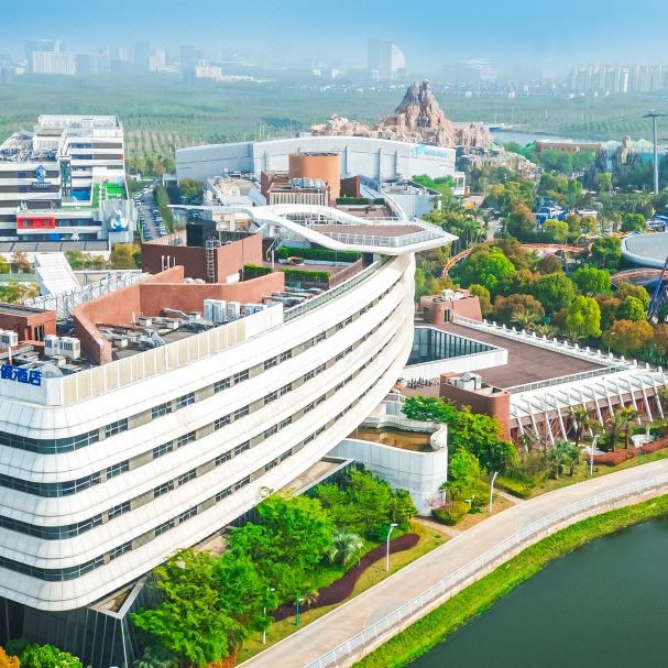 有效期至年底！入住即享无限次畅玩，遛娃热门好去处！上海海昌海洋公园度假酒店 高级大床房/双床房1晚套餐（含双早+2大1小海昌海洋公园门票+官方渠道专享礼遇）