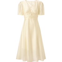 太平鸟【商场同款】女装2023夏季新款品质肌理感连衣裙A1FAD2G10