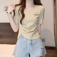 100%纯棉夏季透气显瘦正肩短袖t恤女不规则设计感V领上衣
