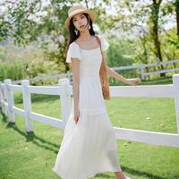 方领连衣裙女2025夏装收腰显瘦流行法式茶歇裙子