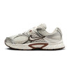 NIKE 耐克 V5 RNR 女款休闲运动鞋 HQ7901-102