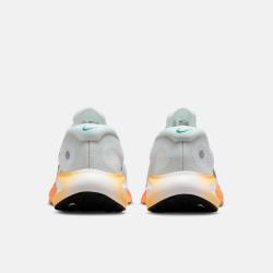 NIKE 男士公路跑步鞋  40