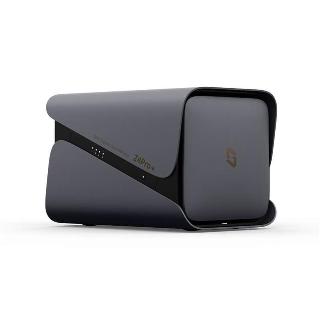 极空间 私有云Z4Pro+ 16G版 8T四盘位NAS网络存储智能AI个人云硬盘家庭服务器 手机PC平板扩容