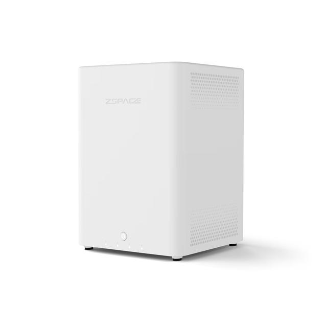 极空间 私有云Q4 四核四盘位NAS网络存储智能AI个人云硬盘家庭服务器 手机PC平板扩容适用iPhone 雪山白