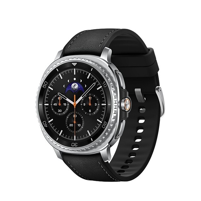 三星 Galaxy Watch8 Classic 46mm  蓝牙版 月陨黑