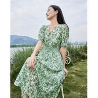 秋水伊人 莱赛尔垂感A型连衣裙V领碎花中长裙