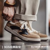 马登 复古低帮透气板鞋 黑色 42码 男士休闲鞋