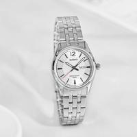 CASIO 卡西欧 女士简约时尚防水石英手表