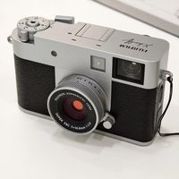 百亿补贴：富士 FUJIFILM X half数码相机 微单 便携式半格胶片数码相机 送皮套