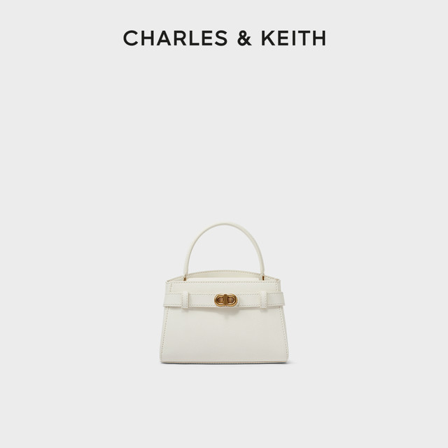 CHARLES & KEITH 金属扣带饰手提包   CK2-50270880 Black黑色 S