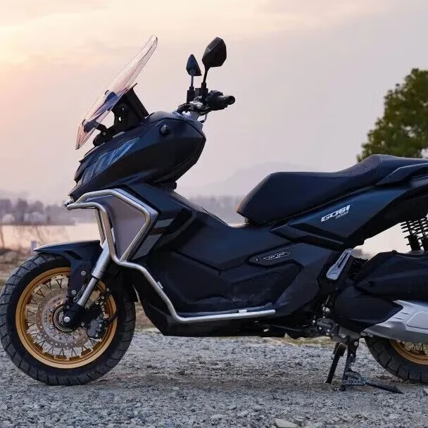 移动端、京东百亿补贴：力刻 戈壁250高配版 燃油摩托车 长途摩旅 舒适省油踏板 曜夜黑25款