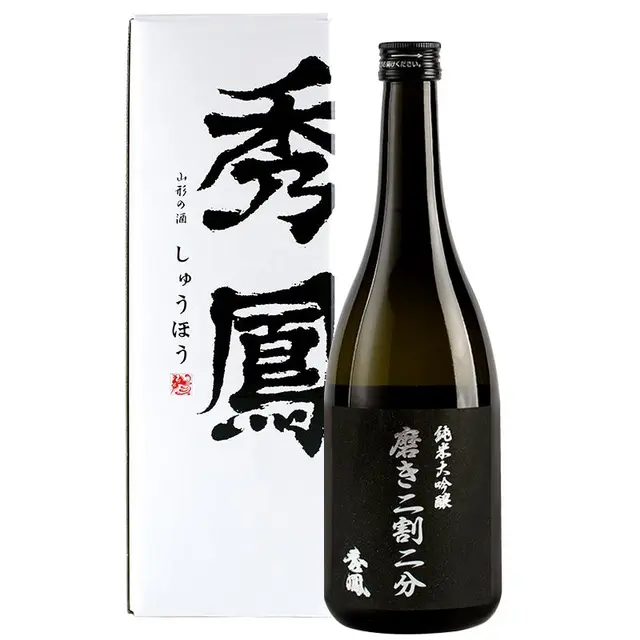 秀鳳 磨二割二分 纯米大吟酿 清酒 720ml