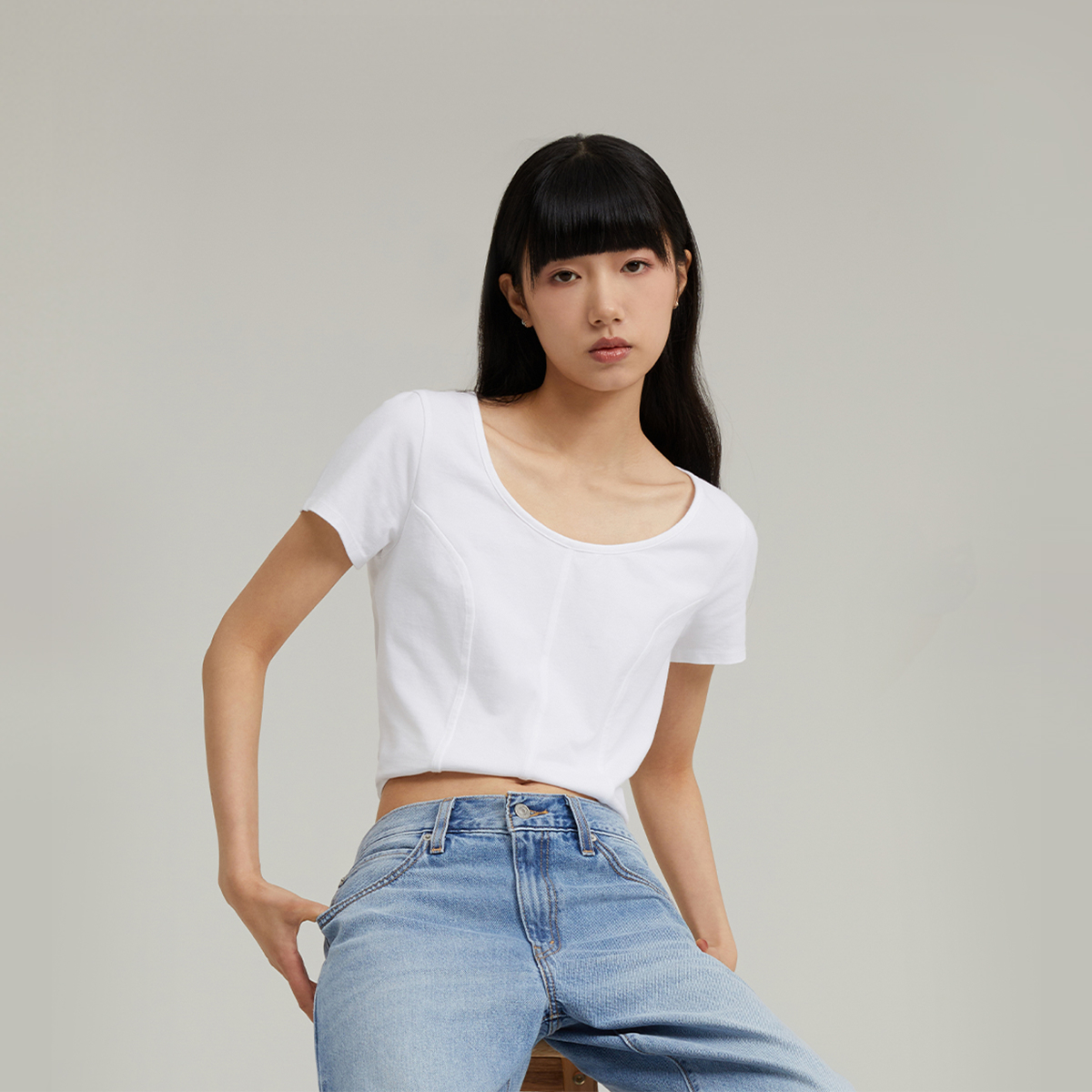 白色