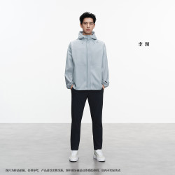 阿迪达斯 武宗系列 防水防风透汽 冲锋衣