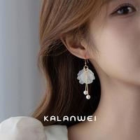 卡兰薇 KAL’ANWEI 赫本小白裙超仙甜美叶子耳环日韩简约气质度假风银针耳饰