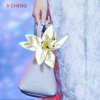 【高定】JiCheng新中式轻奢手工香包花朵 个性服饰配件胸针
