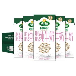 Arla 阿尔乐 脱脂纯牛奶 200ml*24盒