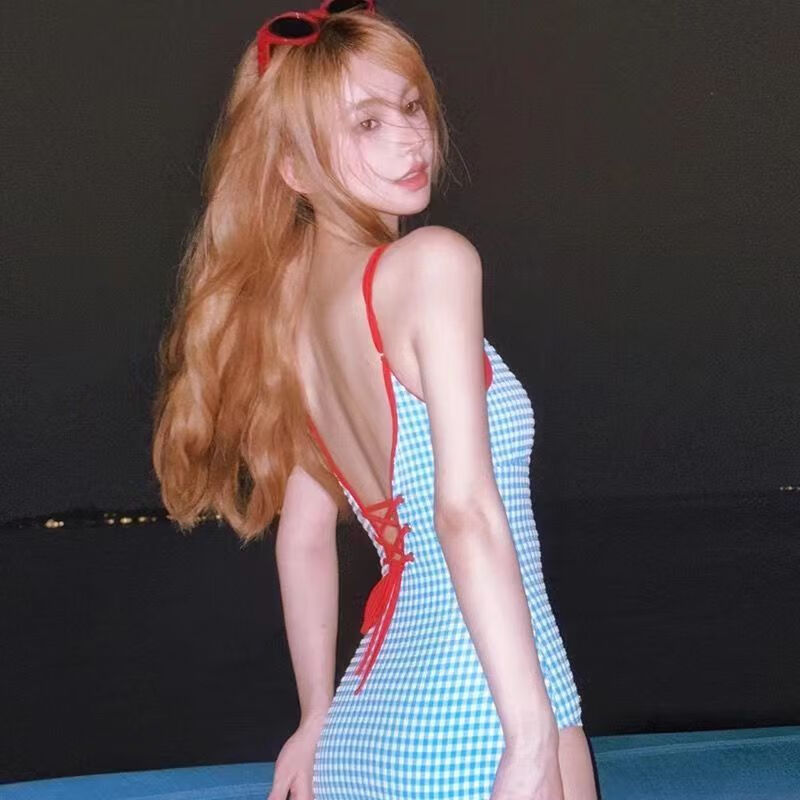 天丂游泳衣女士连体浮潜水衣服泡温泉沙滩玩水性感网红新款外穿 泳衣【115-130】