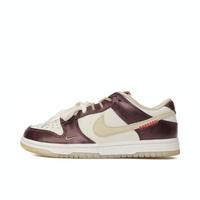 NIKE 耐克 DUNK LOW LX 女款板鞋