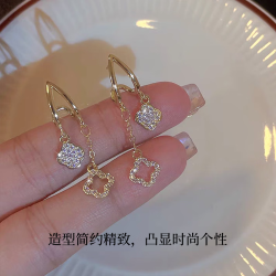 KRISTEN JUDI 双层四叶草长款流苏耳环