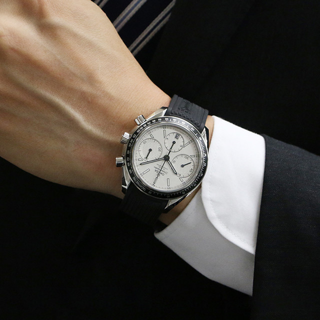 OMEGA 欧米茄 超霸系列计时测速橡胶带自动机械男表326.32.40.50.02.001