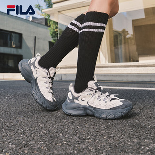  FILA/斐乐 厚底 女士运动鞋  白中白/影黑灰-BD 38